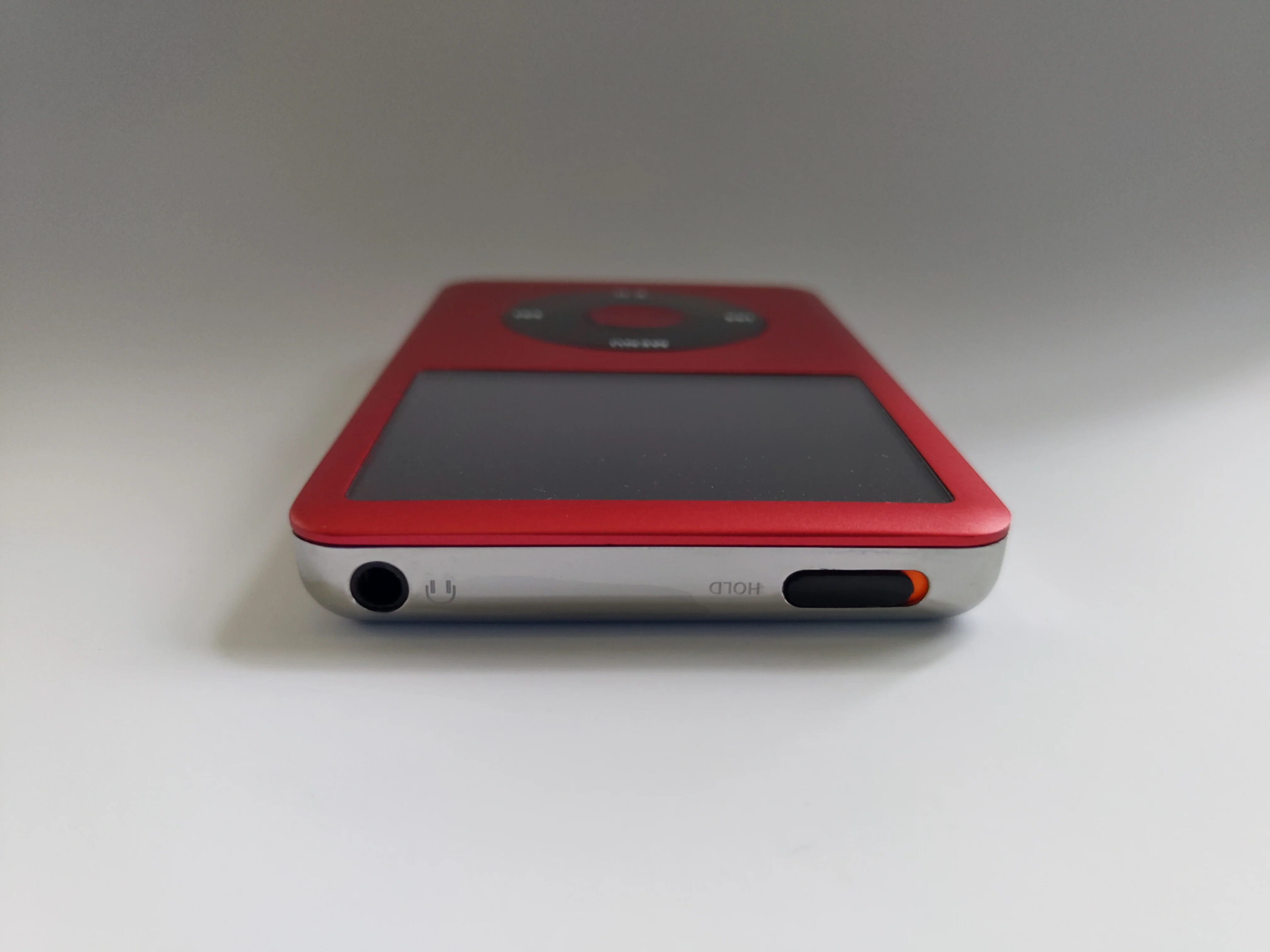 iPod classic - Red and Black | Flash Storage and Extended Battery - Image 6