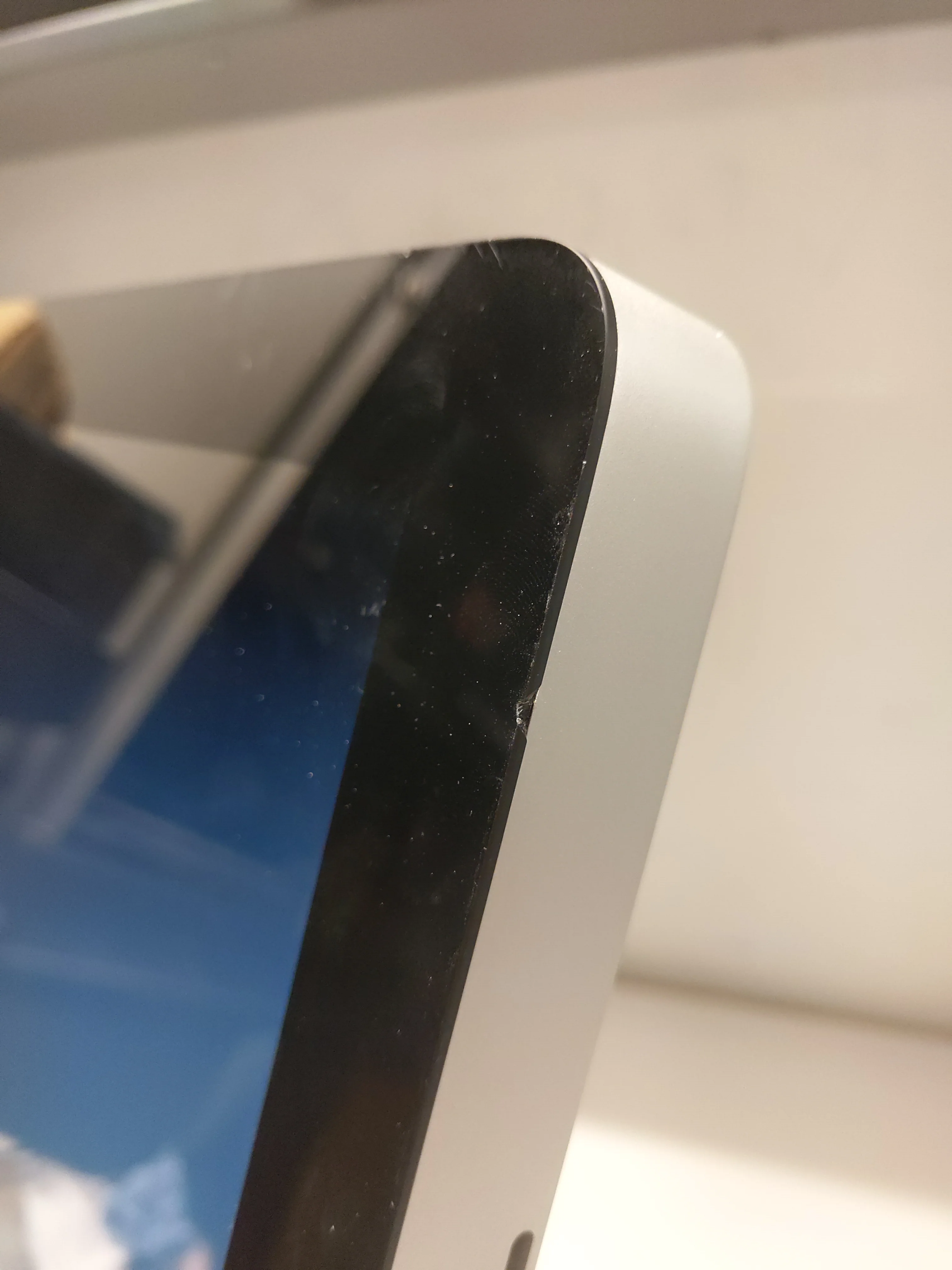 iMac 21.5" - Dual Core 3.06GHz - Image 13