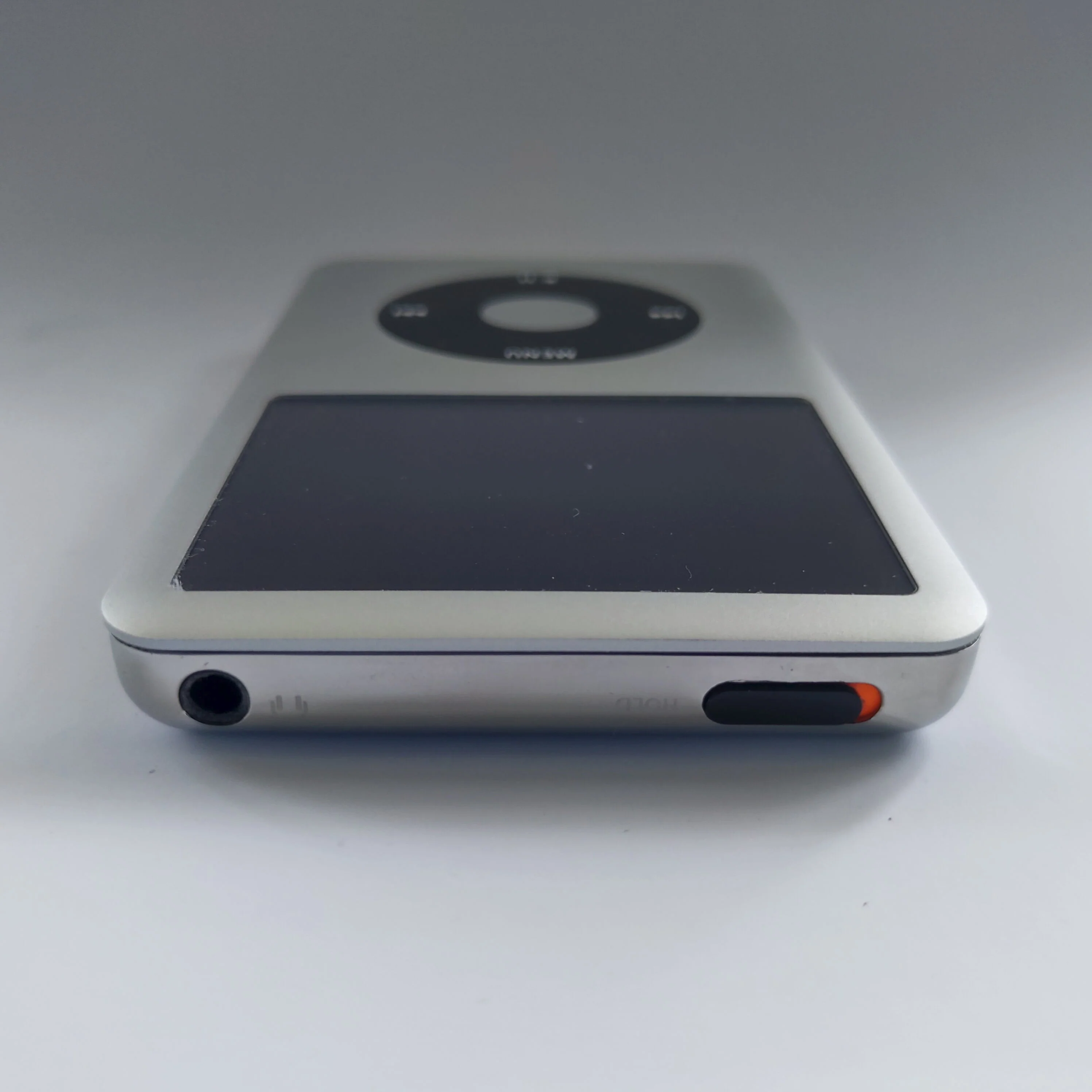 iPod Classic - Colour Swapped - Image 6