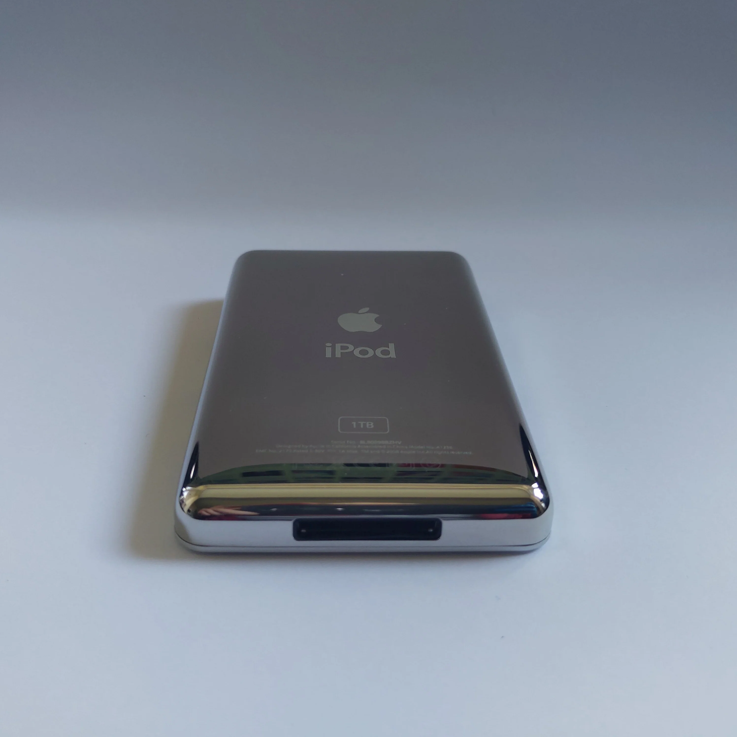 iPod classic - Silver | Flash Storage and Extended Battery - Image 3