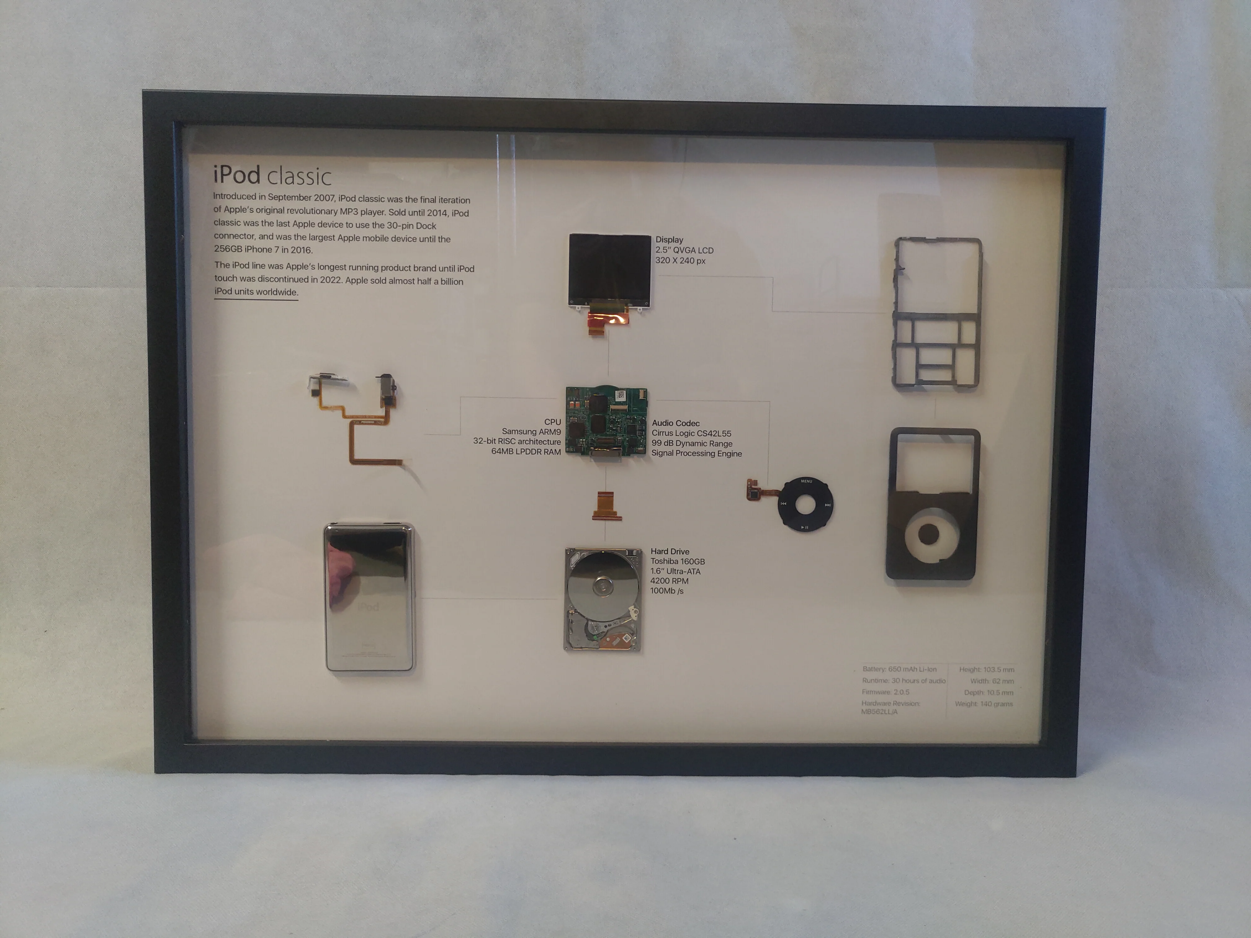 iPod classic - Teardown Display (A2 Frame) - Image 3
