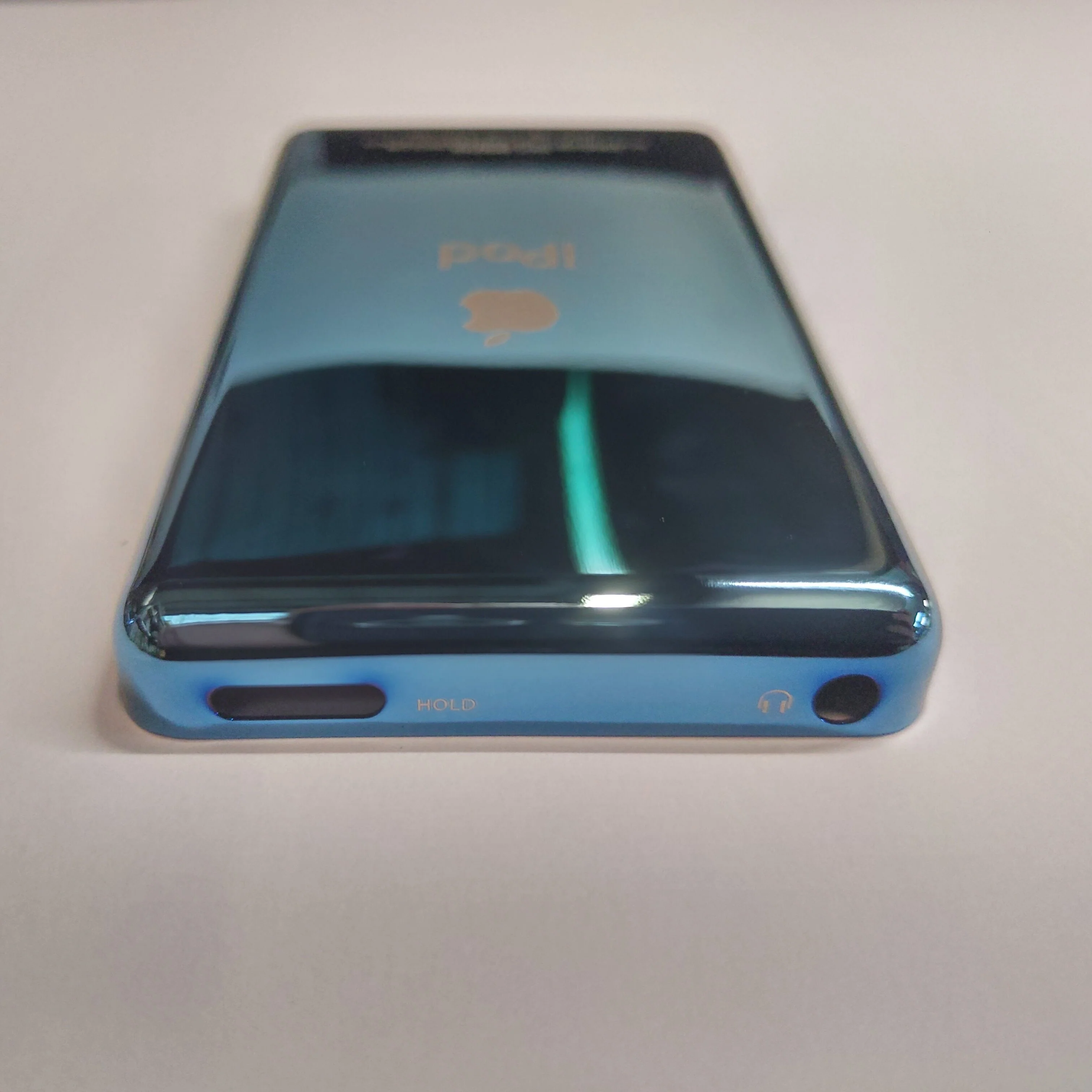 Metal Rear Housing (Blue) - 5th, 6th, 7th Gen - Image 4