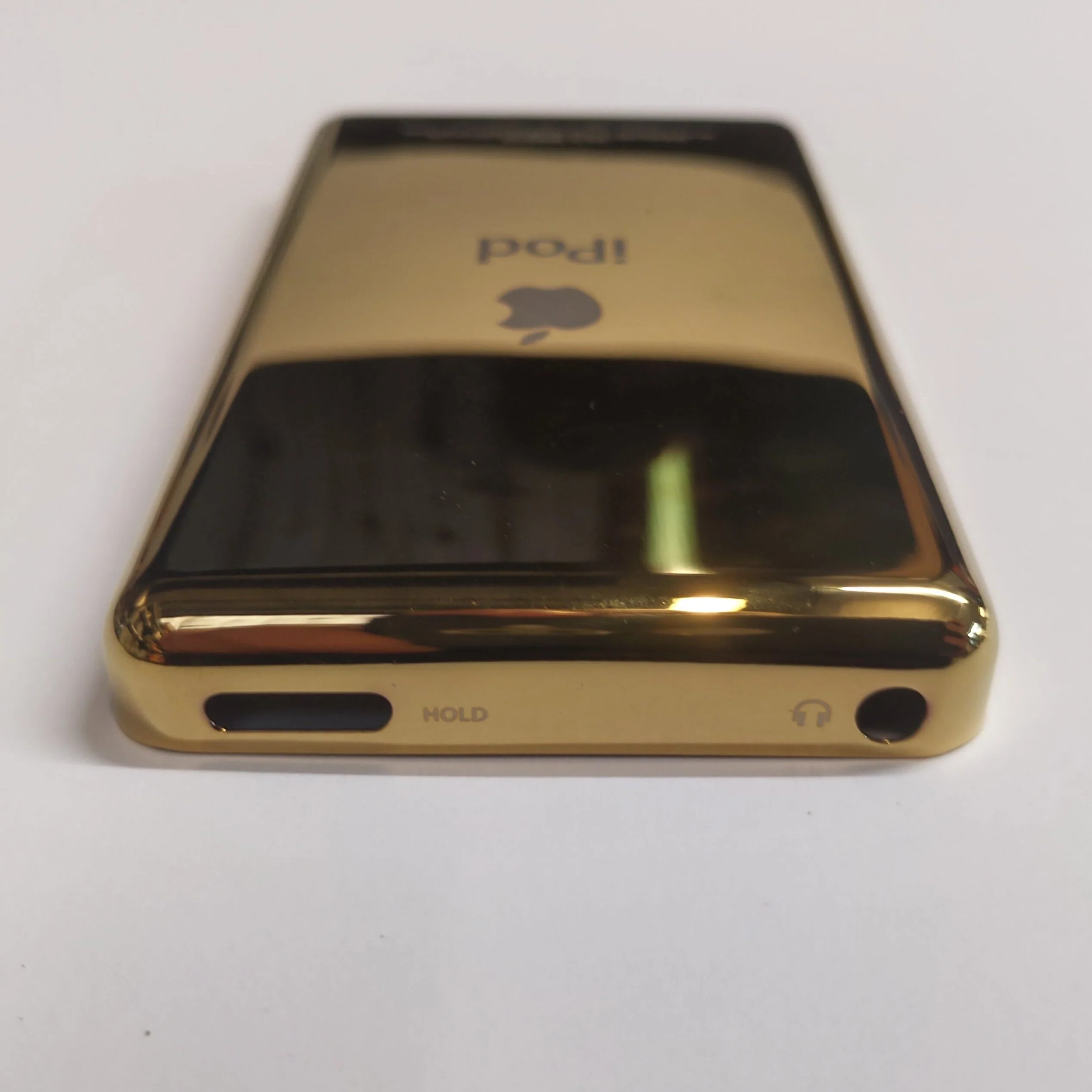 Metal Rear Housing (Gold) - 5th, 6th, 7th Gen - Image 5